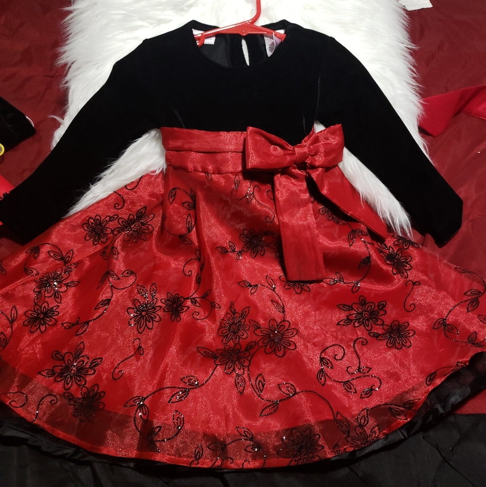 Holiday dress size 3T